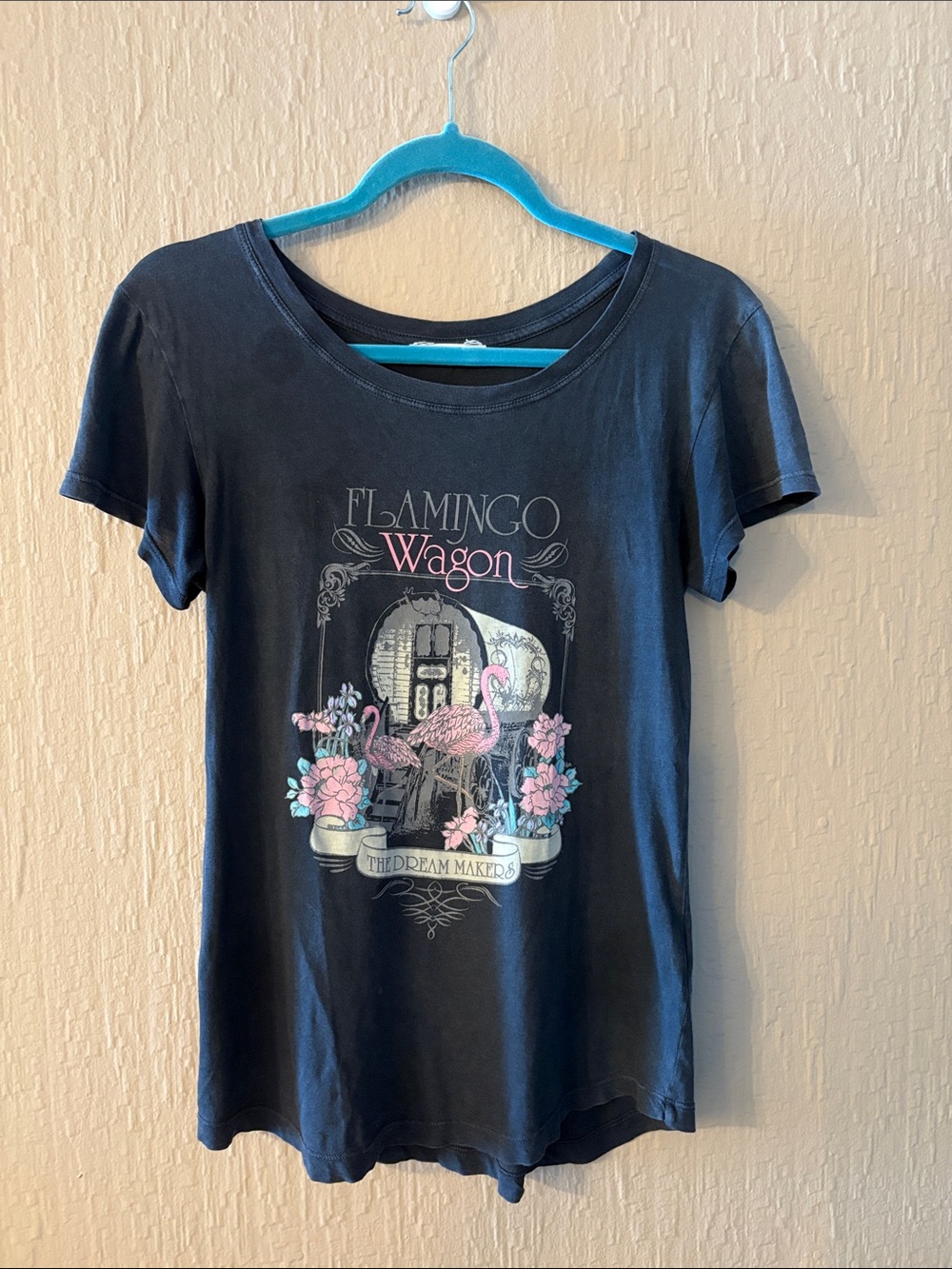 Spell Flamingo Wagon Graphic Tee XS